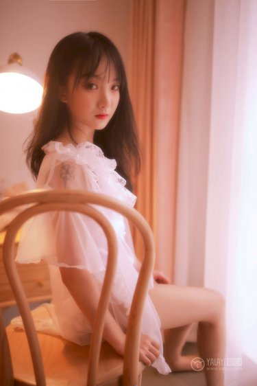 桃谷绘里香番号