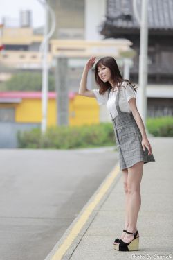 这个少侠有点冷