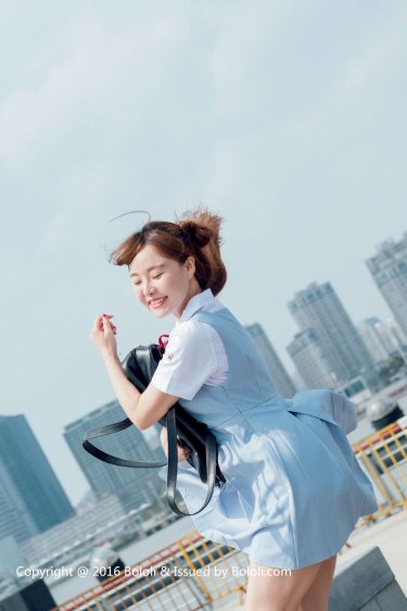 悬崖上的金鱼公主
